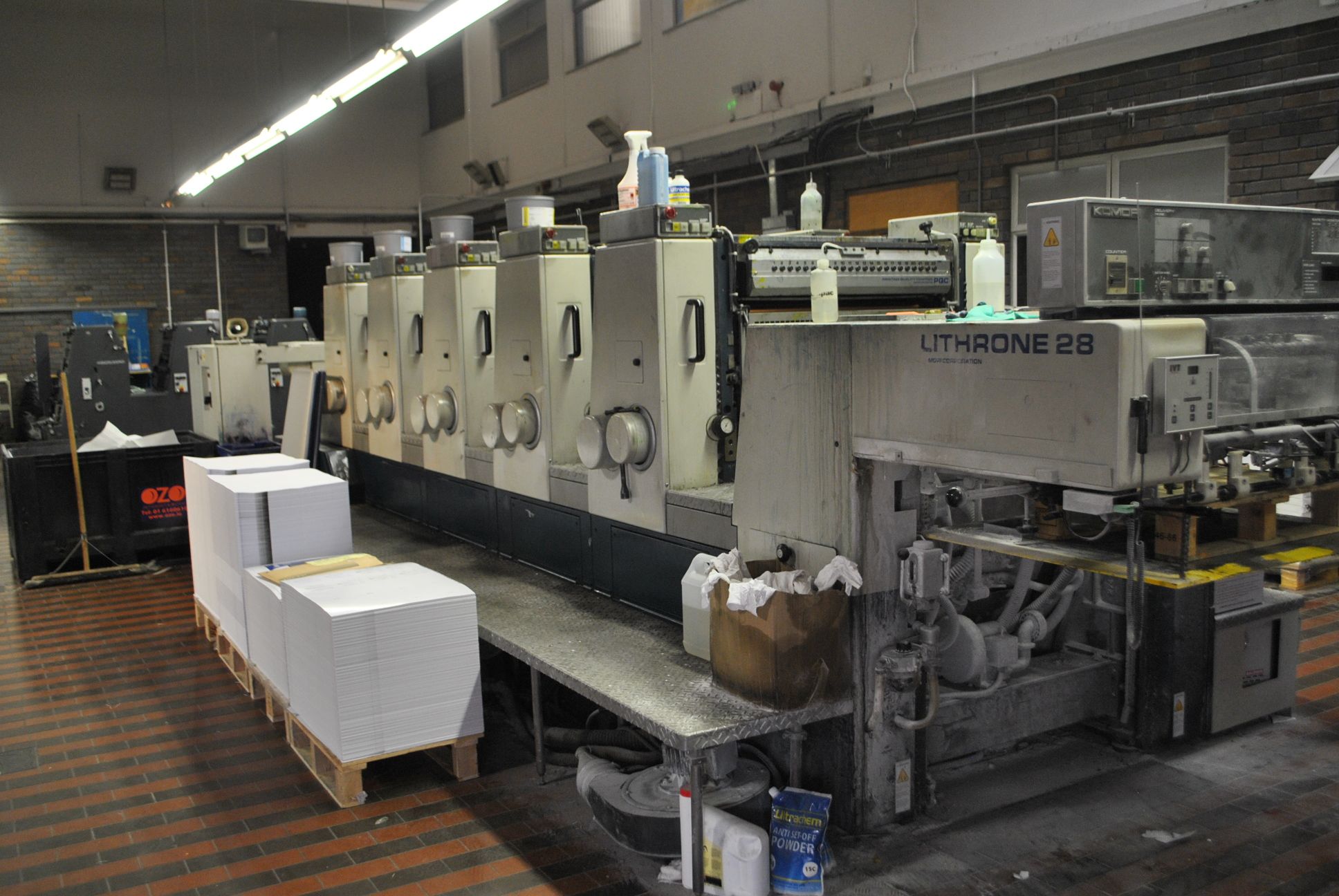 KOMORI LITHRONE L-528