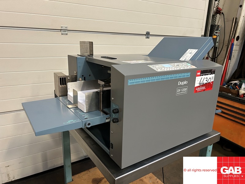 Used folder machines Duplo DF-1200 automatic paper folding machine for sale
