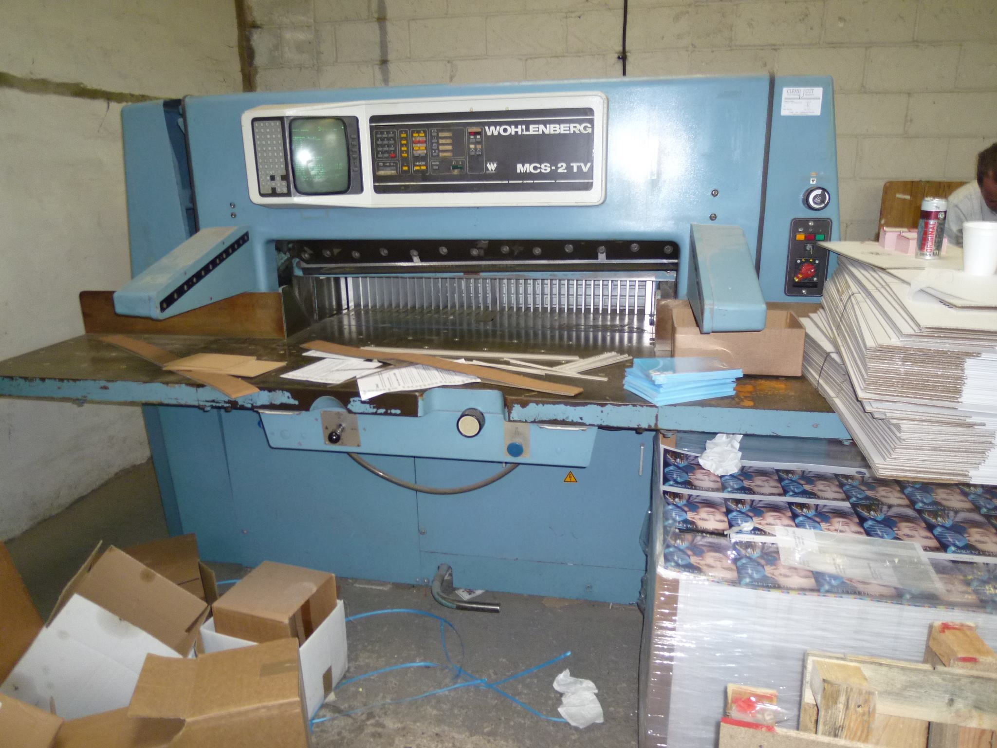 Used guillotine machines WHOLENBERG 115 MCS-2 TV GUILLOTINE