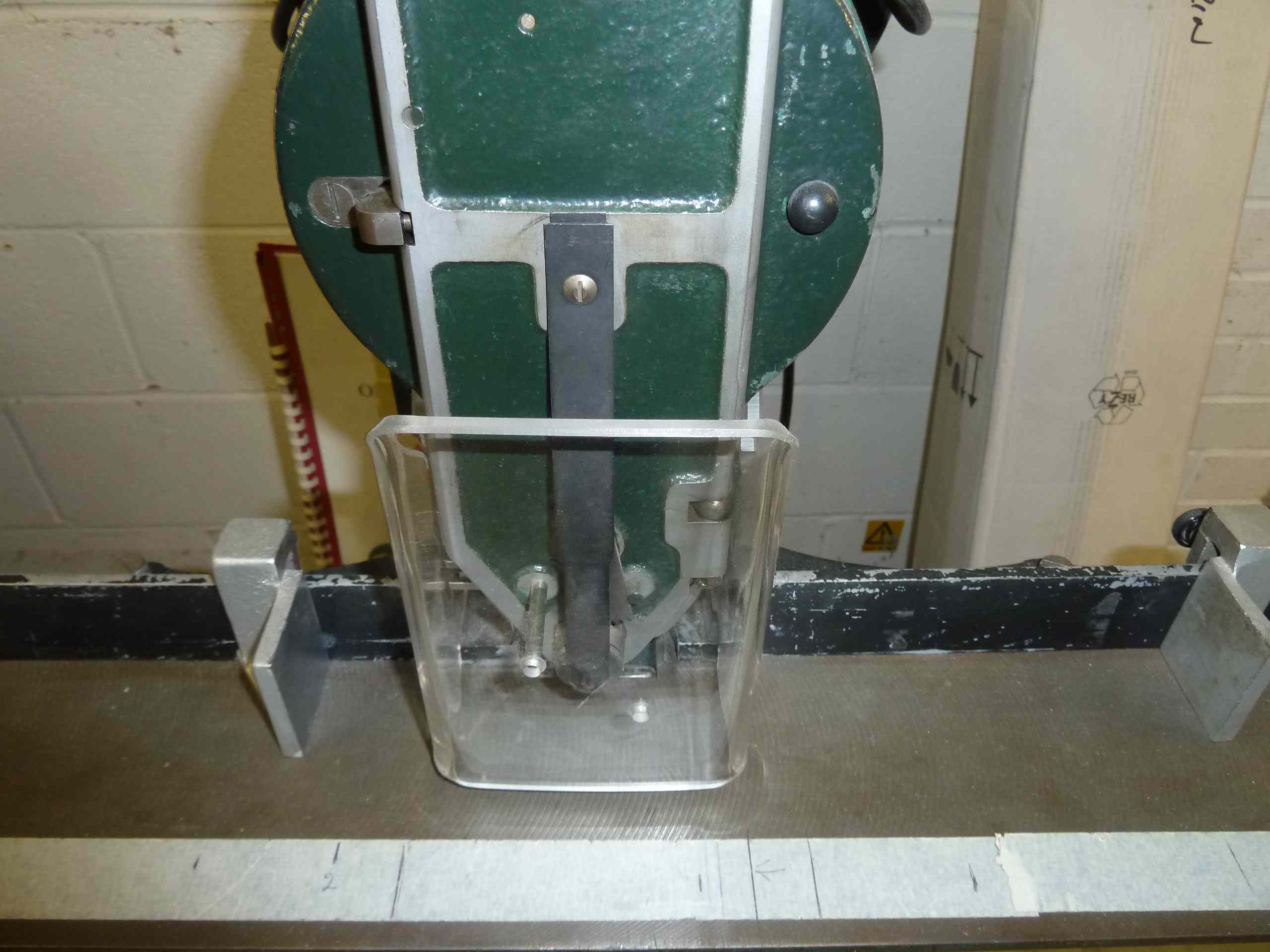 BOSTON NO7 SINGLE HEAD WIRE STITCHER 84