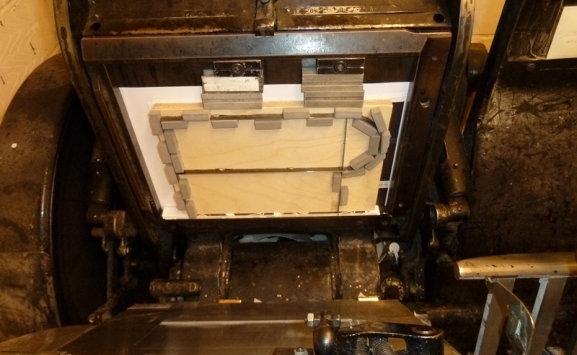 HEIDELBERG 10 x 15 PLATEN DIE-CUTTER