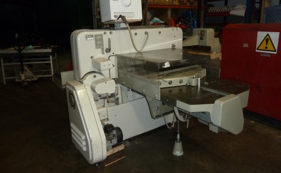 POLAR 92 EM-MON GUILLOTINE