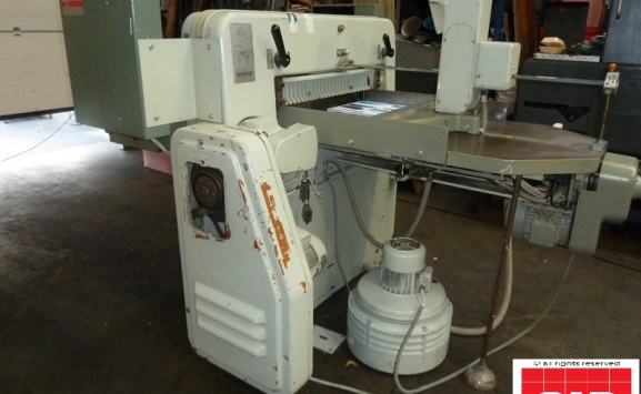 used polar 72 ce paper cutter