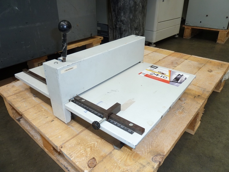 Used Other Machinery MANUAL CREASING MACHINE